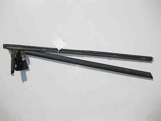 Mercedes-Benz  A2197200224 Ущільнювальна планка скла передніх правих дверей CLS C219 Одесса