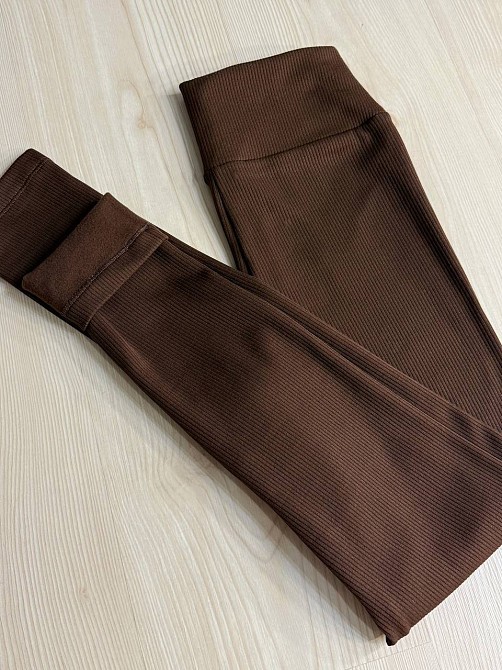 Лосини жіночі Cosmos 826 утеплені в рубчик на флісі з широким поясом коричневі, коричневий, M Київ - фото 19