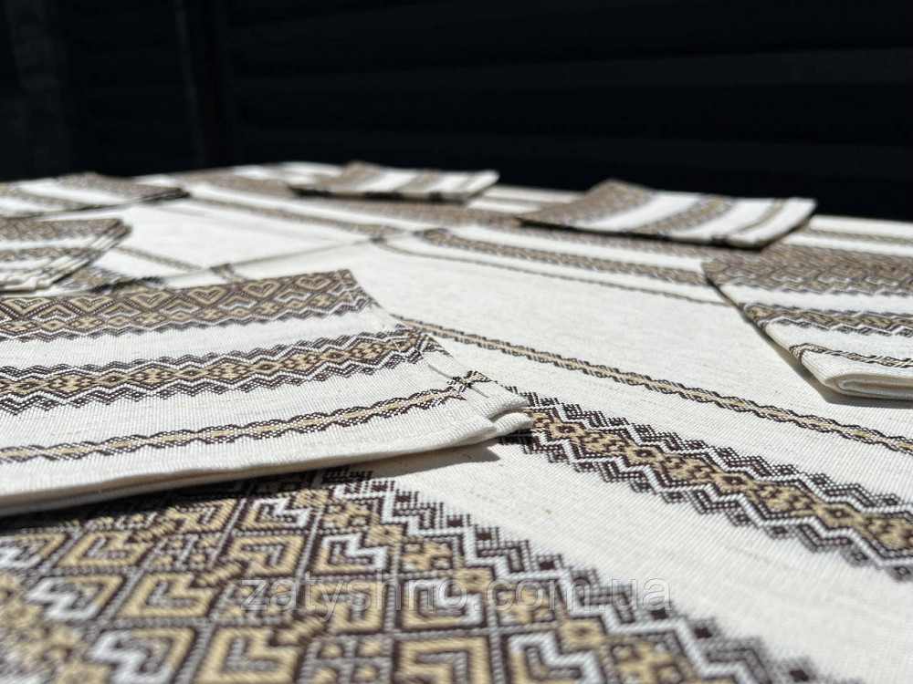 Вишита скатертина з серветками кавова Київ - фото 1