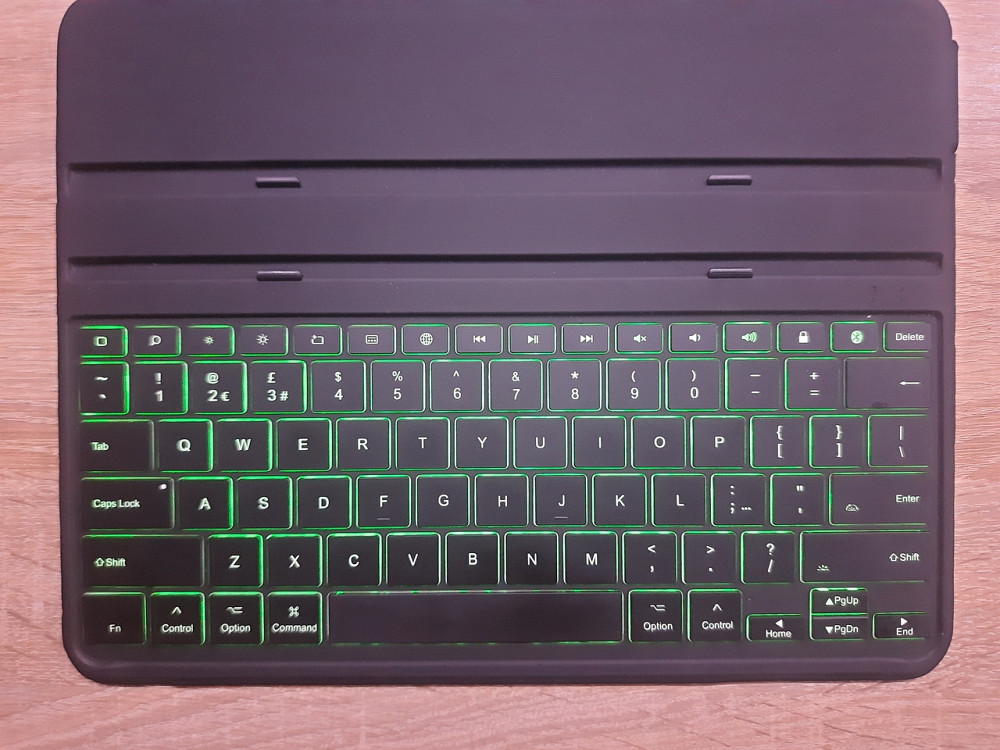 Б/У Чехол-клавиатура ESR Ascend Lit для iPad Air 13 2024 и iPad Pro 12.9 iPad Pro 6/5/4/3 поколения 2022 2021 2020 и 2018 лет Днепр - изображение 10