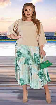 Костюм зі спідницею плісе (56) Київ