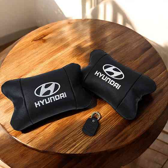 Подушка підголівник метелик Hyundai Хундай, Подарунок в машину чоловікові, Подушка під шию з логотипом LY-13 Львів