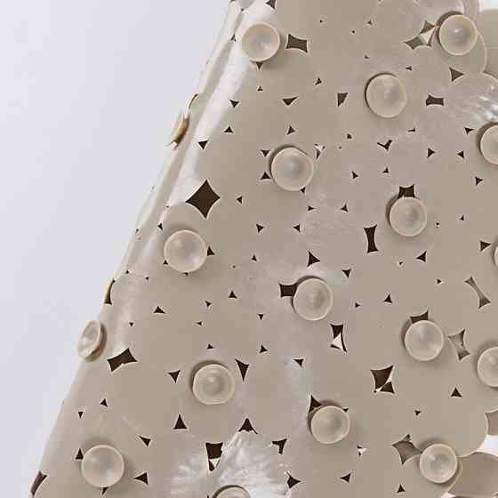 Коврик Bathlux противоскользящий на присосках для ванны и душа ПВХ, овальный 69х35 см Серый Каменец-Подольский