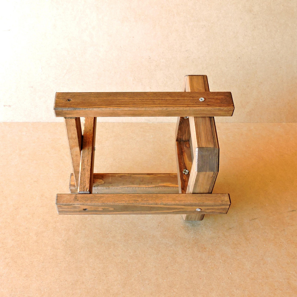 Подставка для цветов 