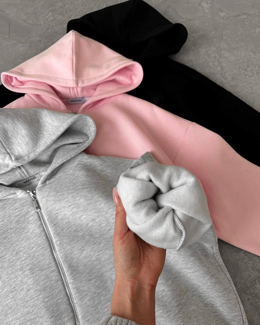 Женский практичный удлиненный оверсайз худи на молнии с капюшоном трехнить на флисе Барби Одесса - изображение 3