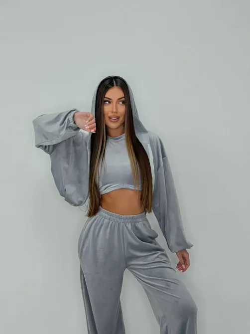Костюм трійка який складається зі зручного худі на кулісці, стильних штанів та топу Одеса - фото 8