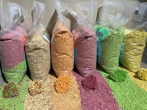 Наполнитель Кити Кис Kitty Kiss Тофу соевый для кошек с клубникой, 3 кг Винница