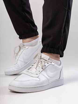 Чорні джогери для чоловіків. Чоловічі демісезонні легкі штани джогери Pobedov Savaya Київ