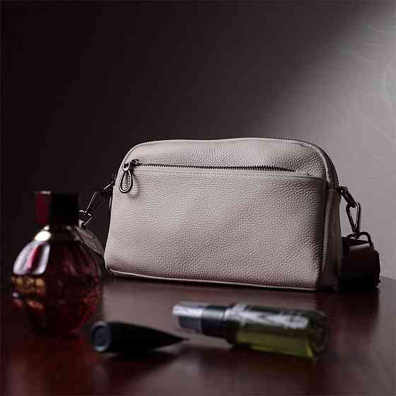 Жіноча прямокутна сумка з кишенями з натуральної шкіри Vintage 22598 Біла Київ