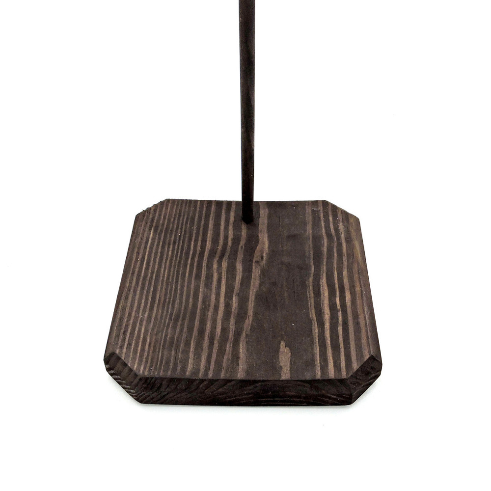 Подставка для кукол 