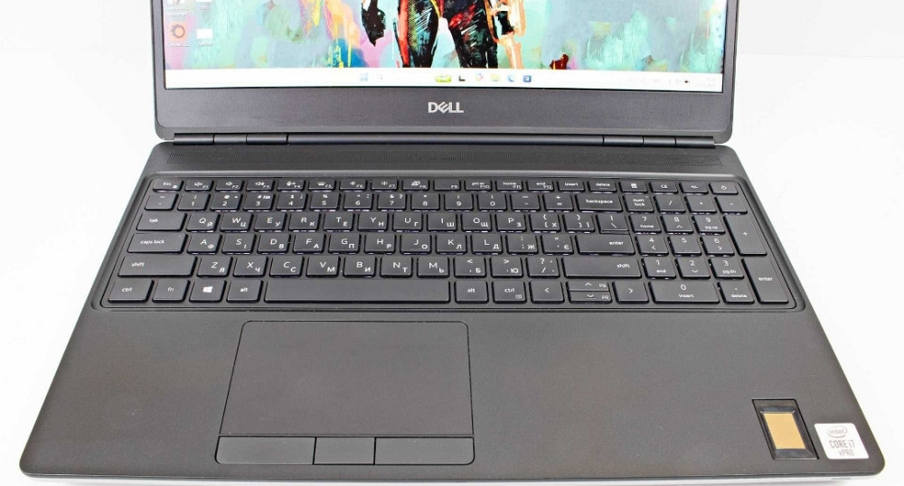 Dell Precision 7550 Core i7-10850H/ RAM 32 Gb/ SSD 512 Gb/ 15,6