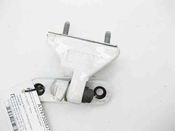 Mercedes-Benz  A1767300537 Верхня петля задніх лівих дверей CLA Shooting Brake X117 CLA C117 GLA X156 A-class W176 Одеса