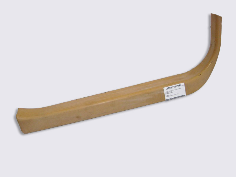 Mercedes-Benz  A2206800135 1A26 Накладка порога бежева внутрішня передня ліва S-Class W220 Одесса - изображение 1