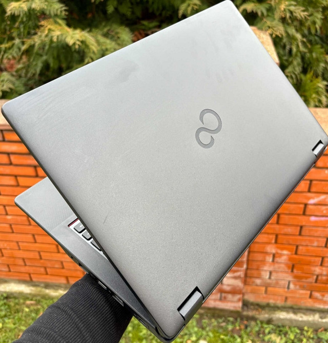 Ноутбук: Fujitsu LIFEBOOK E548 , 14.0 / i3 -7130U Киев - изображение 5