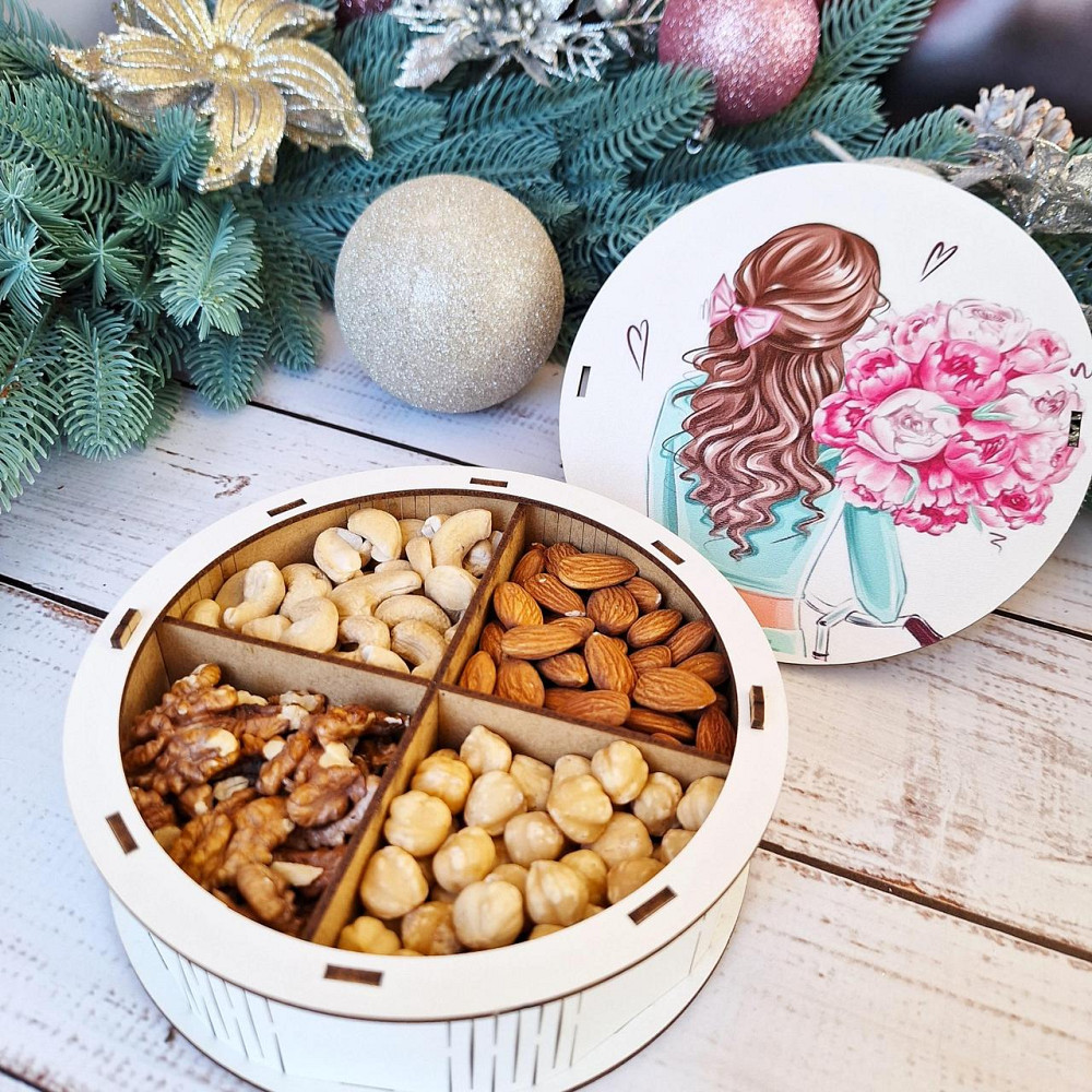 Набір горішків у дерев'яній подарунковій коробочці 300 грамів дівчині. Одеса - фото 1