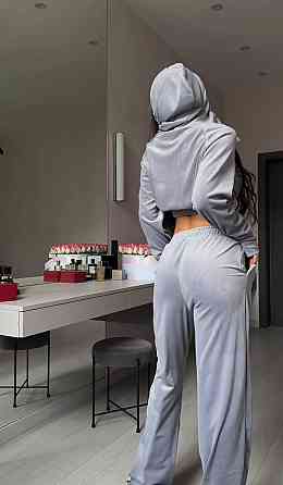 Женский прогулочный костюм двойка из велюра Одесса