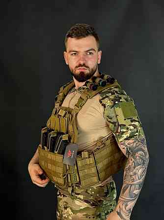 Плитоноска койот yakeda зі швидким скиданням  штурмова чоловіча плитоноска з 9 сумками   WAR Львів