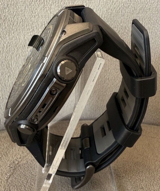 Garmin Fenix 8 51 mm AMOLED Sapphire Carbon Gray Київ - фото 5