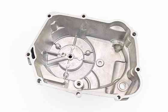 Кришка двигуна права (де щуп) 110cc автомат, ЧОРНА матова Київ