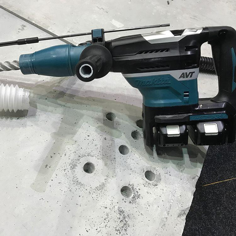 Акумуляторний перфоратор MAKITA DHR400ZK Коломия - фото 2