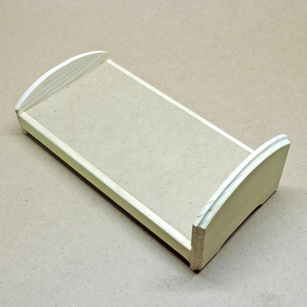 Кровать для кукол 