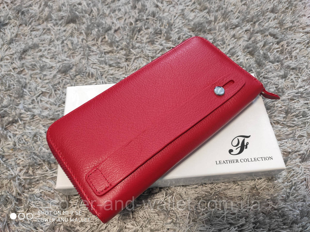 Шкіряний жіночий гаманець клатч червоного кольору на блискавці з ремінцем Marco Coverna MC 7003-2 Київ - фото 6