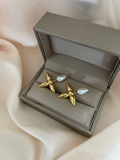 Сережки пусети LV покриття золото 18К Одеса - фото 8