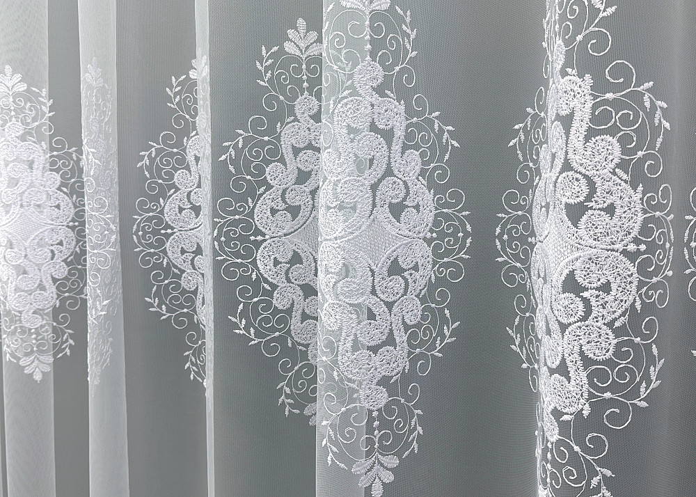 Тюль VR-Textil 1842т Фатин з вишивкою Холодний білий 300х270 см (40-199) Київ - фото 5