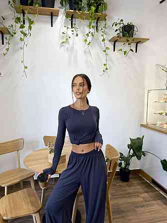 Жіночий базовий прогулянковий костюм двійка: лонгслів і штани турецька віскоза. Графіт, 42/46 Одеса