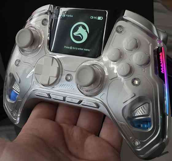 Беспроводной геймпад Manba One с дисплеем, RGB-подсветкой и док-стан. Харьков
