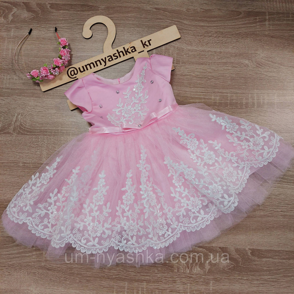 Розовое платье на годик красивые платья на годик 