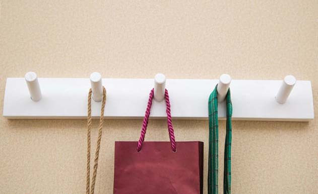 Вешалка для сумок 