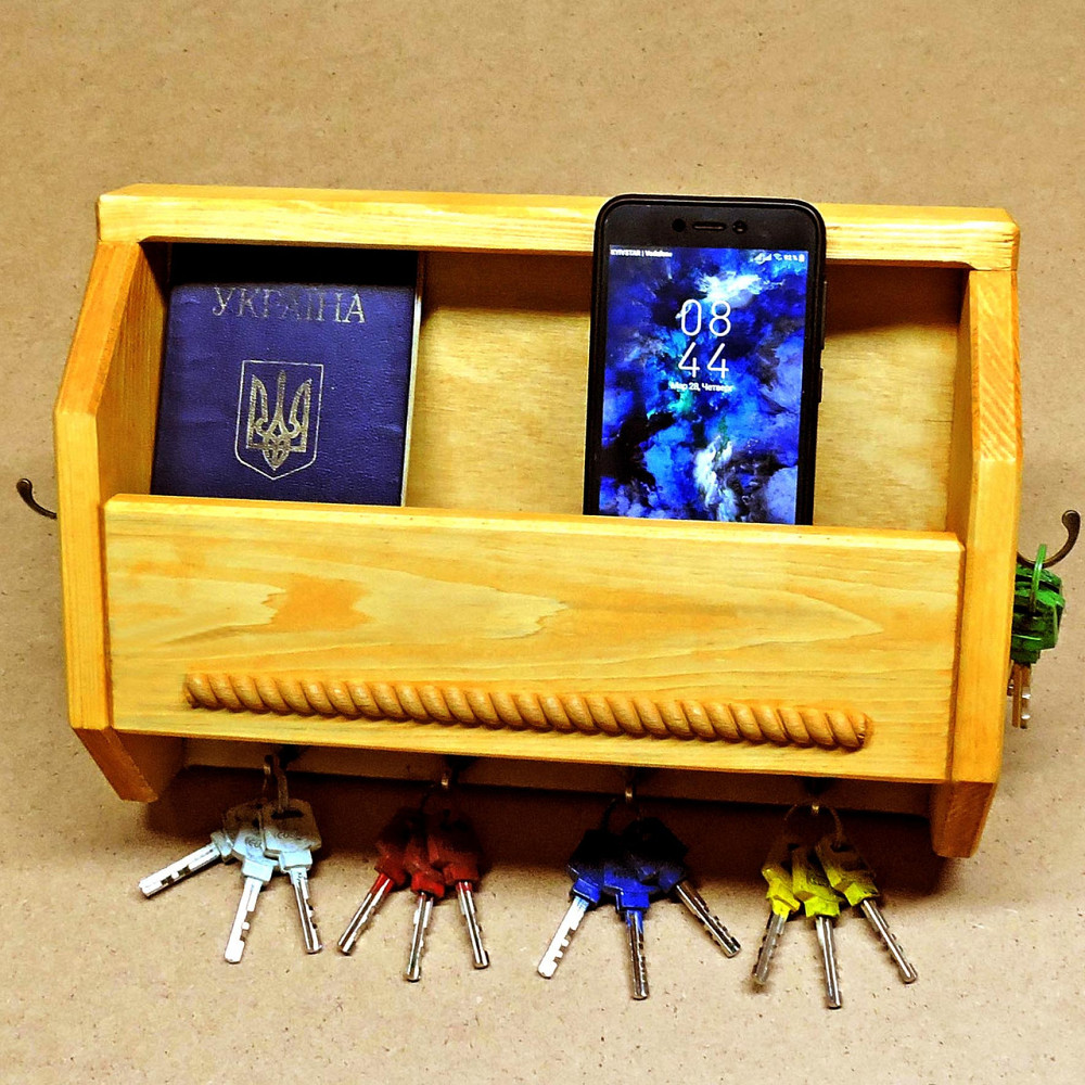 Ключница деревянная 