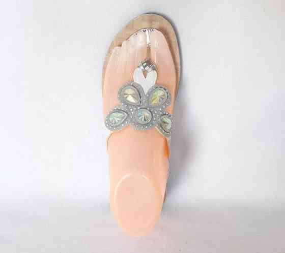 Женские Тапочки Шлёпанцы Сланцы Вьетнамки Бежевые (размеры: 36,37) Днепр