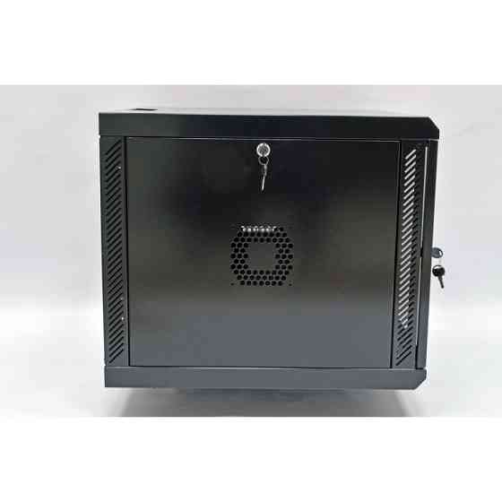 Шафа серверна CMS 9U 600 х 600 х 507 UA-MGSWA96B для мережевого обладнання Київ