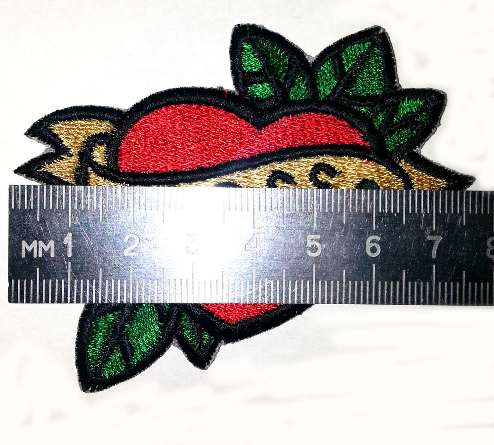 Нашивка для одежды Сердце BOSS, прикольный пришивной патч, вышитая аппликация на рюкзаки и сумки Запорожье - изображение 2