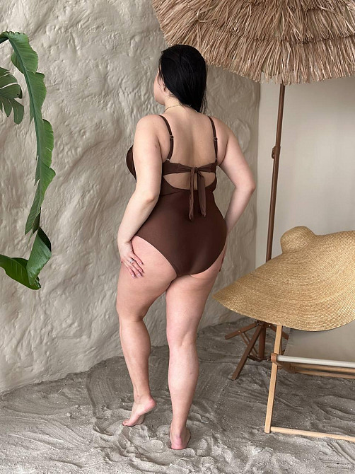Злитний купальник великих розмірів plus size біфлекс з поролоновими чашками та кісточками на бретельках коричневий 2XL Одеса - фото 7
