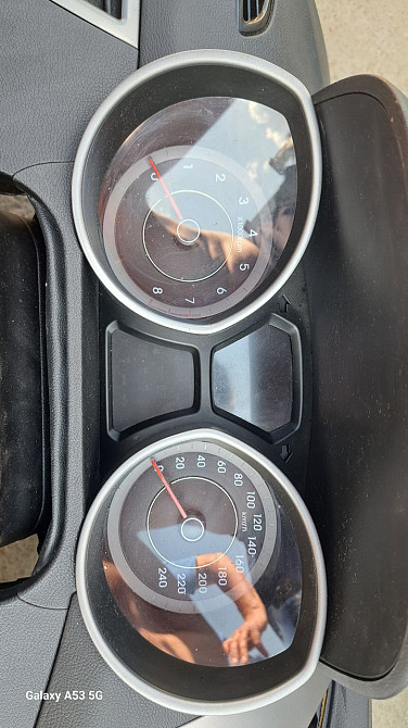 Панель приборов Hyundai Elantra 2011–2015, 1.6 бензин, АКПП Киев - изображение 1