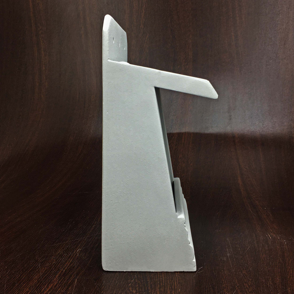 Кормушка садовая для птиц 