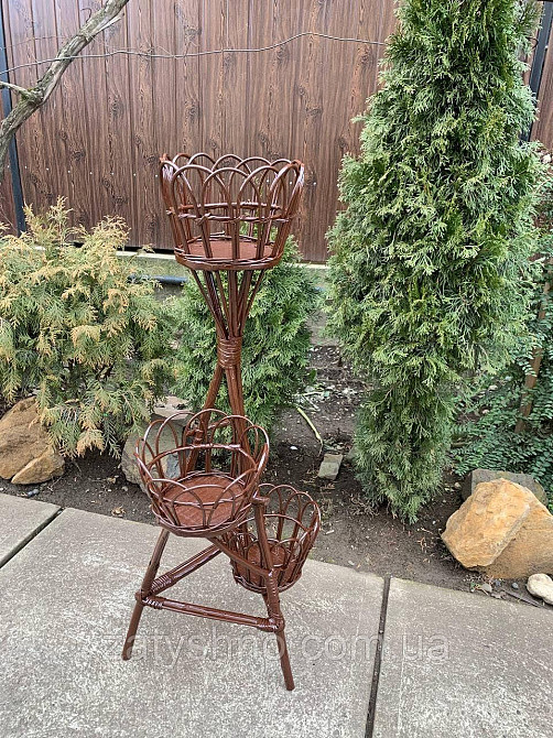 Підставка для квітів плетена з лози в коричневому кольорі Київ - фото 3