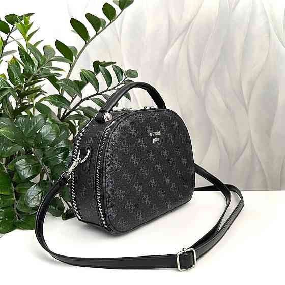 Брендова жіноча сумка. Жіноча сумка маленька через плече. Київ