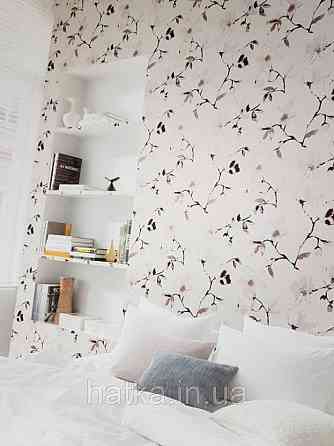 Обои флизелиновые  Khroma LAV002 LA VIE EN ROSE черные ветки  цветы голубые Киев