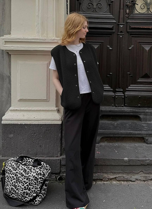 Женская стильная повседневная теплая жилетка Одесса - изображение 2