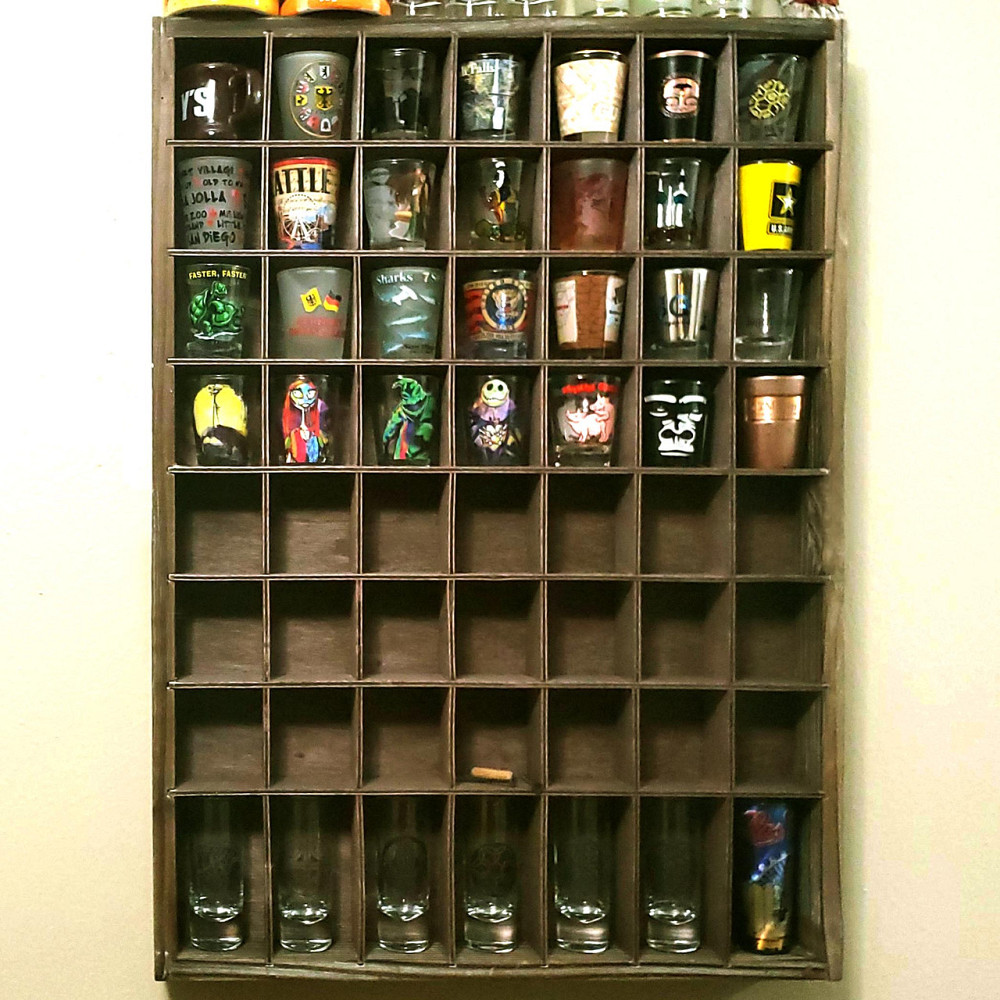 Полка для рюмок 