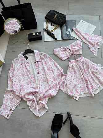Жіночий літній принтований костюм четвірка: хустка, кроп-топ, сорочка та шорти штапель/софт Рожевий Одеса