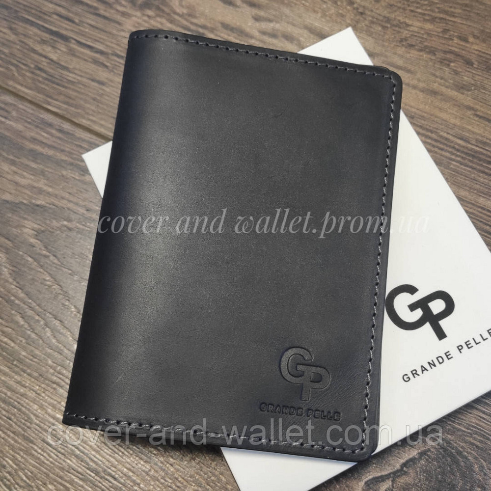 Шкіряна обкладинка на паспорт з відділеннями для пластикових карток Grande Pelle Київ - фото 5