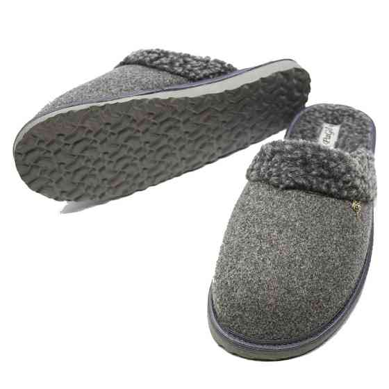 Тапочки мужские закрытые на овчине теплые  PaGo 