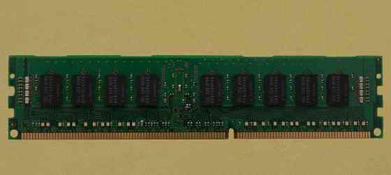 Серверний модуль пам'яті SAMSUNG 2 ГБ PC3L-10600R DDR3-1333 ECC 1RX4 CL9 240 PIN 1.35 (M393B5670GB0-YH9) Дніпро
