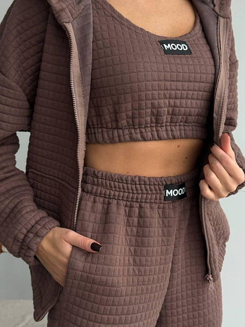 Жіночий прогулянковий костюм трійка: кофта топ і штани Капітон Одеса - фото 8