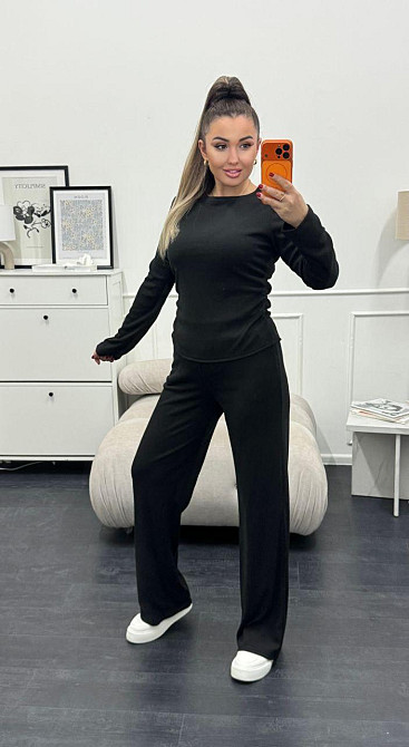 Женский базовый костюм двойка: лонгслив и штаны трикотажный рубчик Черный, 46/48 Одесса - изображение 5